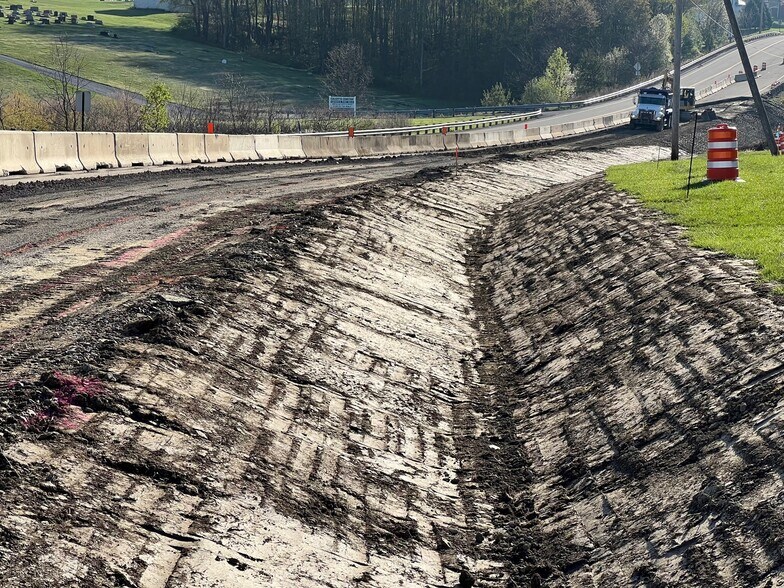 More Photos Of McGuffey Dr, East Liverpool Land For Lease