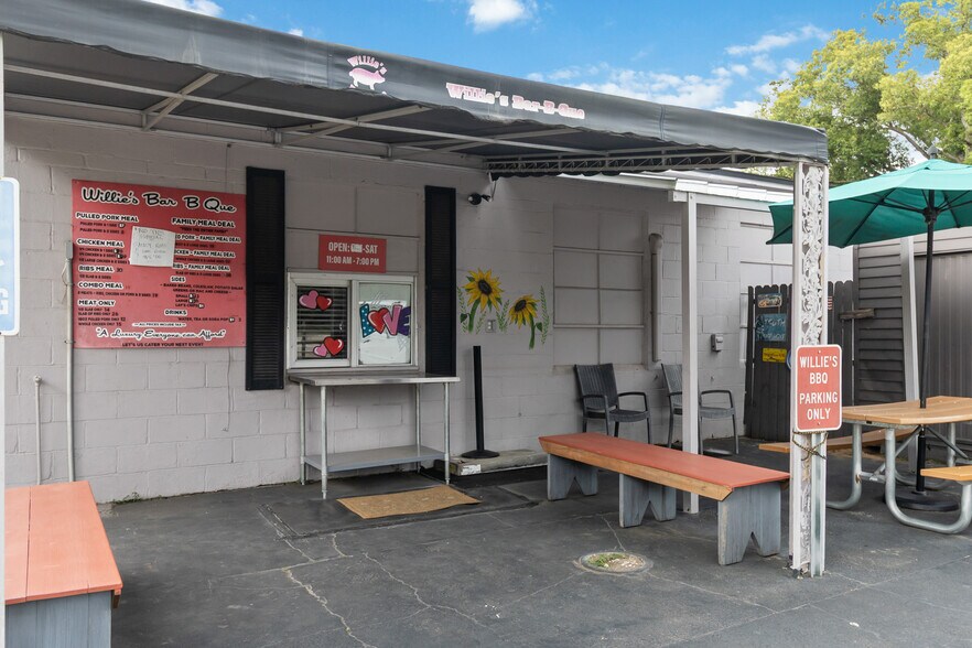 More Photos Of 17436 7th St, Montverde General Retail For Sale