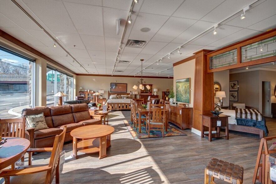 More Photos Of 55 E Route 4, Paramus Freestanding For Lease