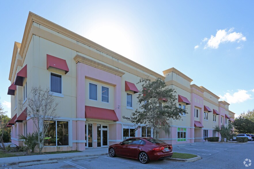 More Photos Of 4050 Westgate Ave, West Palm Beach Showroom For Lease