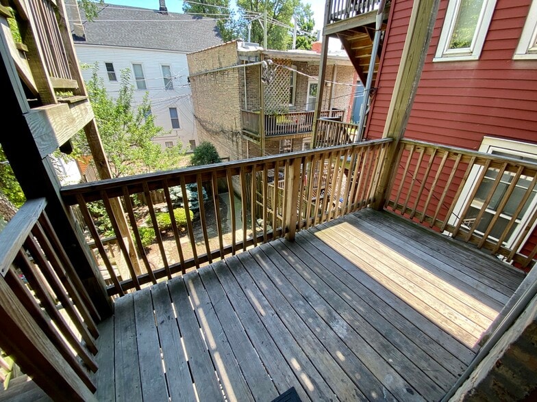 More Photos Of 2439 N Seminary Ave, Chicago Apartments For Sale