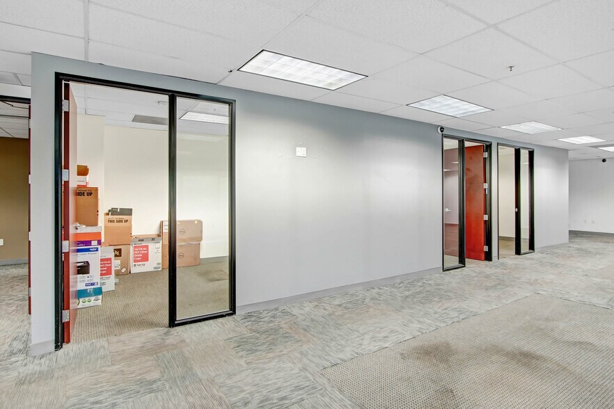 More Photos Of 9301 Corbin Ave, Northridge Office For Lease