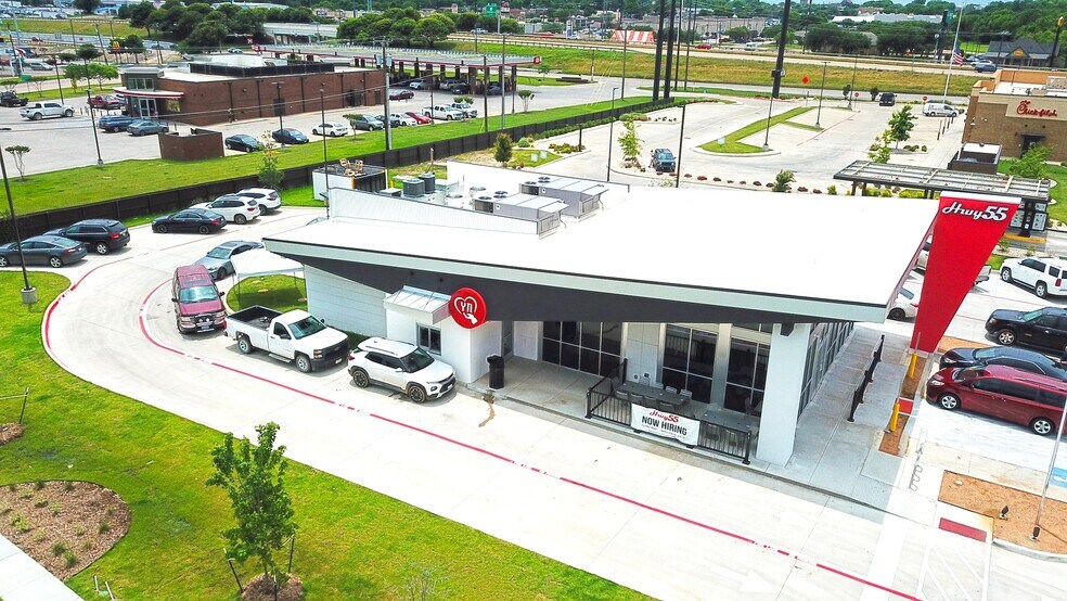 More Photos Of 391 Sonoma, Ennis Restaurant For Sale