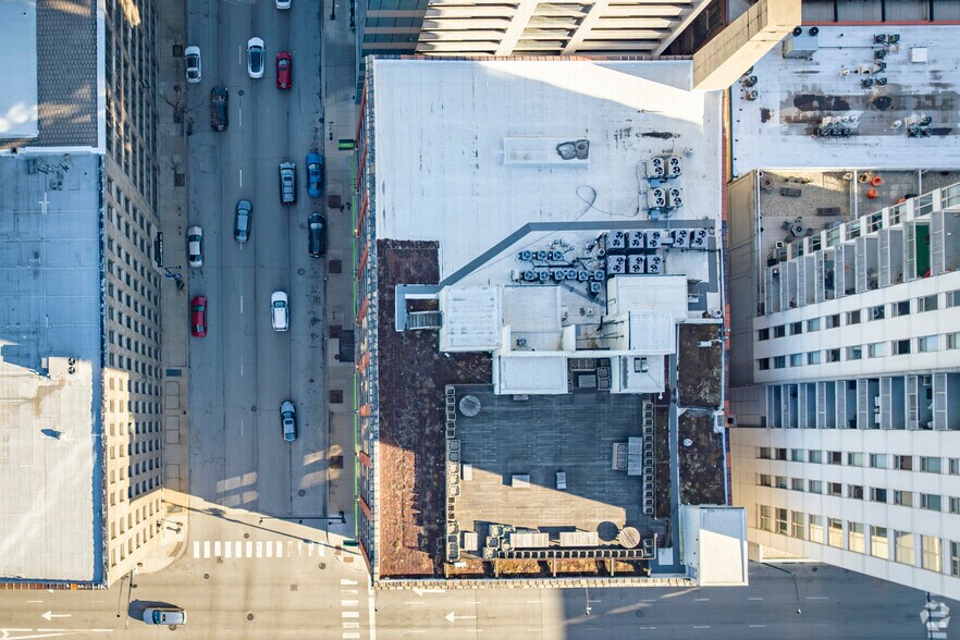 More Photos Of 333 W Ohio St, Chicago Loft Creative Space For Lease