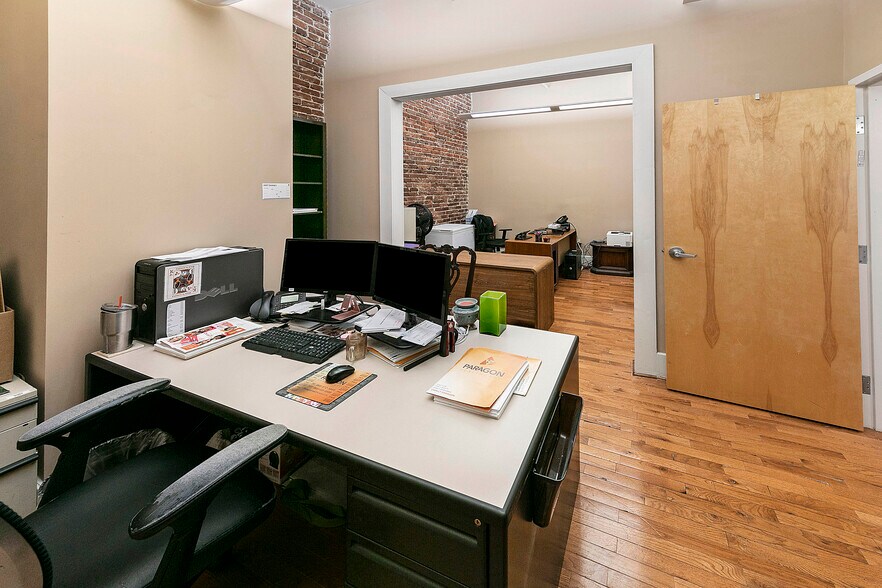 More Photos Of 418 S Gay St, Knoxville Office Residential For Sale
