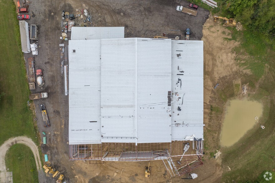More Photos Of 5205 Cleveland Massillon Rd, Norton Manufacturing For Lease