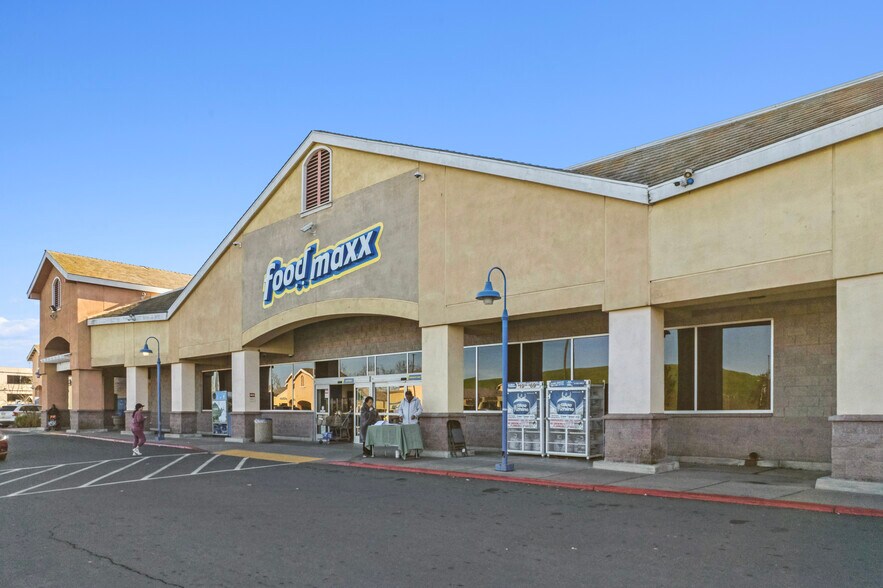 More Photos Of 4500 Lone Tree Way, Antioch Storefront For Sale