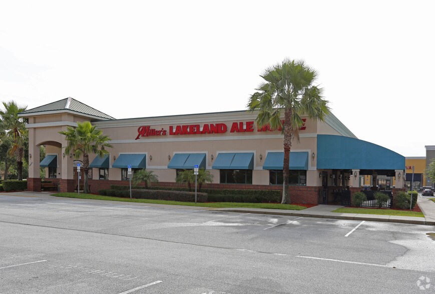 Primary Photo Of 5650 S Florida Ave, Lakeland Restaurant For Lease