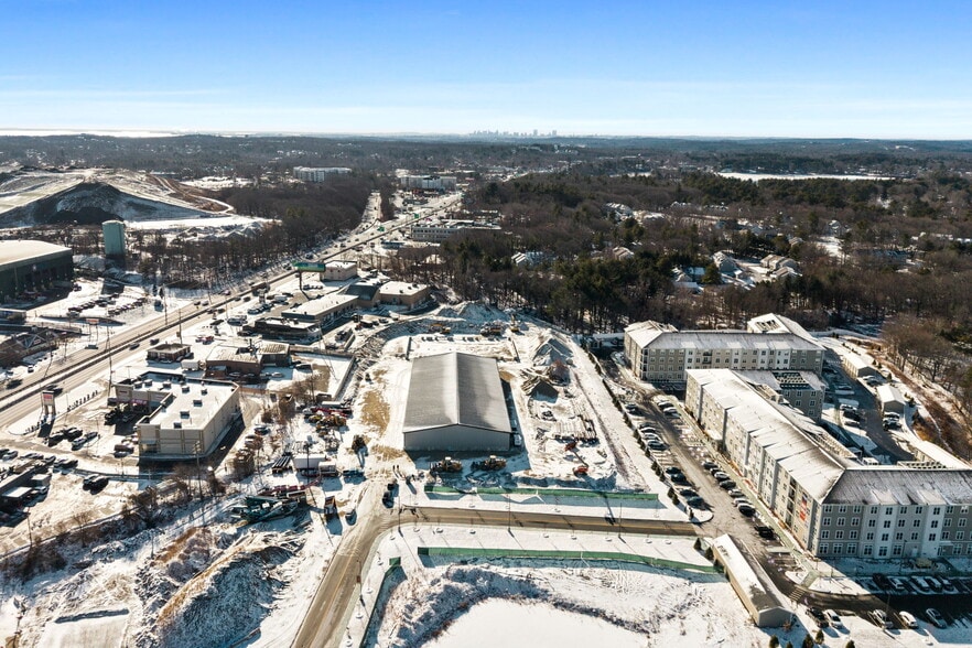 More Photos Of 128 Newbury St, Peabody Unknown For Lease