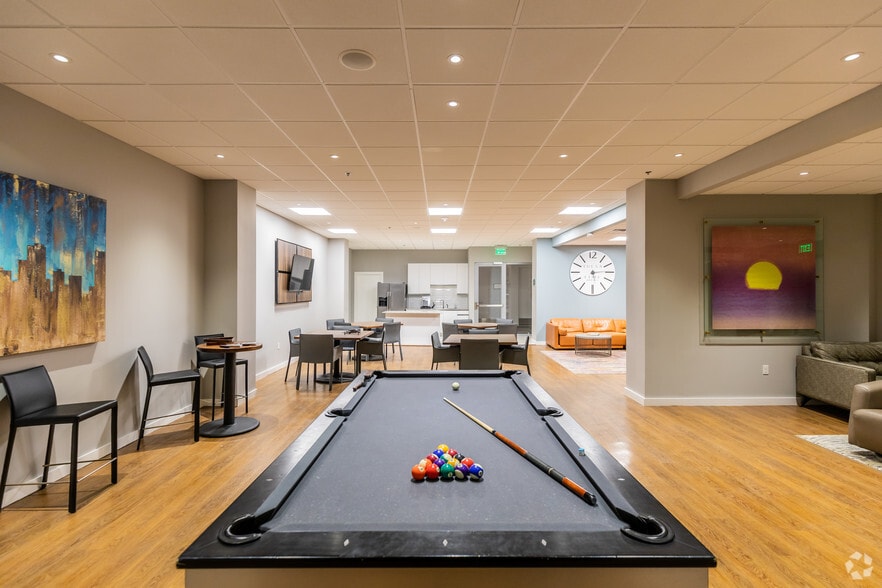 More Photos Of 522 S Boston Ave, Tulsa Apartments For Lease