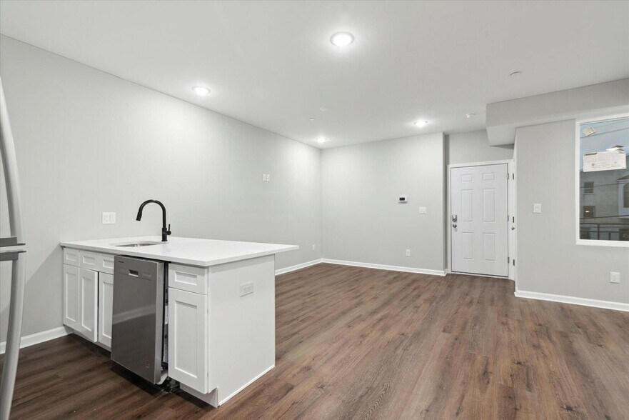 More Photos Of 1230 N Marshall St, Philadelphia Apartments For Sale