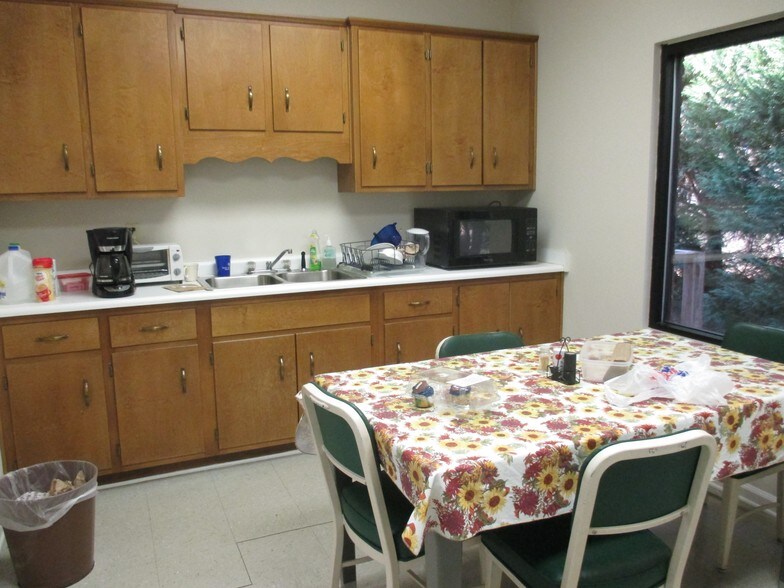 More Photos Of , Hartwell Office For Sale