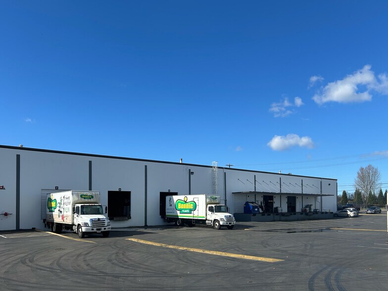 More Photos Of 7951-7953 2nd Ave S, Seattle Warehouse For Lease