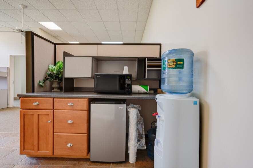 More Photos Of 72 W Stafford Rd, Stafford Springs Medical For Sale