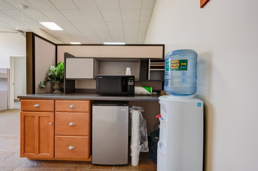 More Photos Of 72 W Stafford Rd, Stafford Springs Medical For Sale