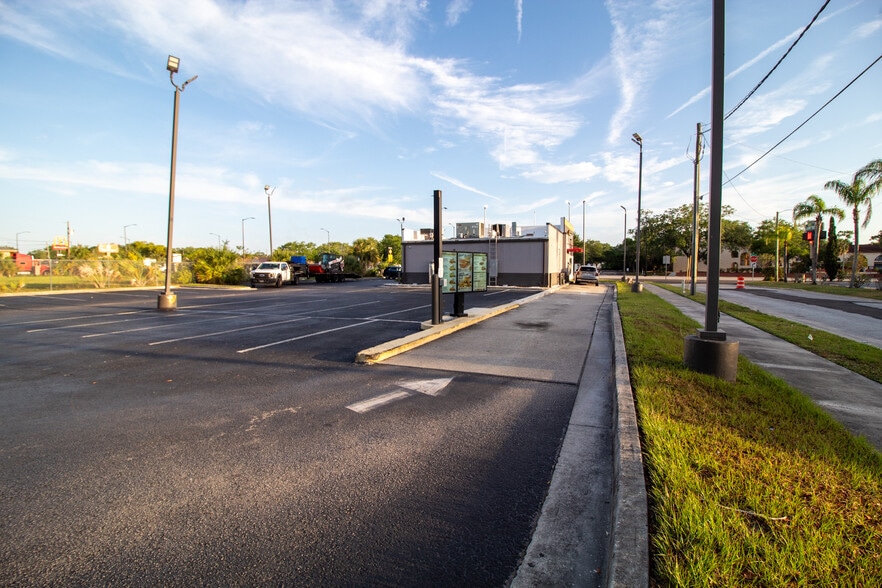 More Photos Of 504 W Vine St, Kissimmee Restaurant For Sale