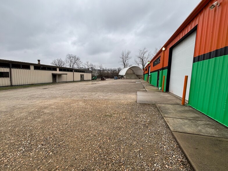 More Photos Of 4155 Gibson Dr, Tipp City Manufacturing For Sale