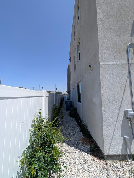 More Photos Of 1156 W Florence Ave, Los Angeles Apartments For Sale