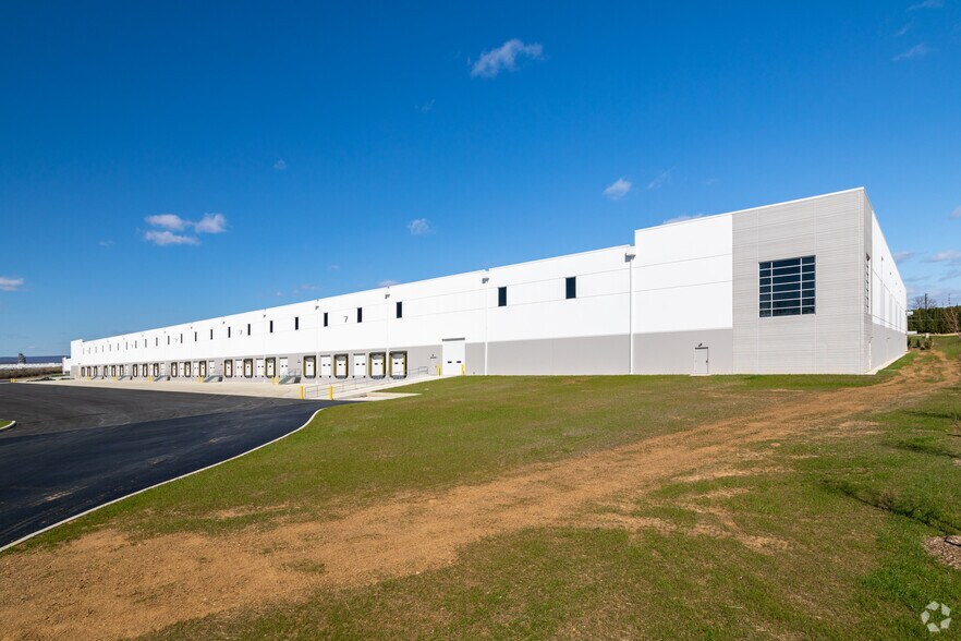 More Photos Of 2345 Newlins Mill Rd, Palmer Township Manufacturing For Lease