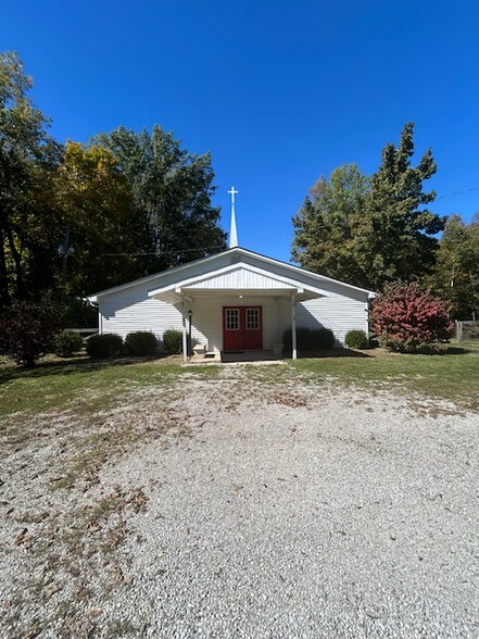 Primary Photo Of 10351 N US Highway 231, Quincy Religious Facility For Lease