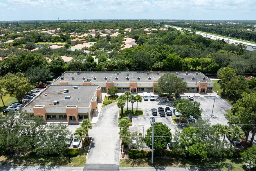 More Photos Of 1975 Sansbury Way, West Palm Beach Showroom For Lease