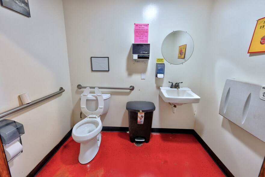 More Photos Of 36422 State Highway 23, Grand Gorge Restaurant For Sale