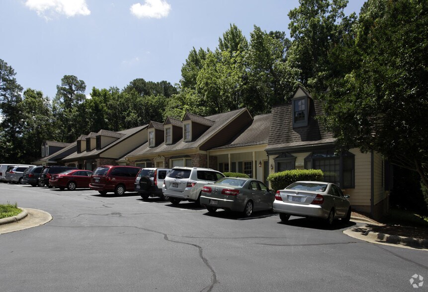 More Photos Of 1001-1017 Dresser Ct, Raleigh Office For Lease