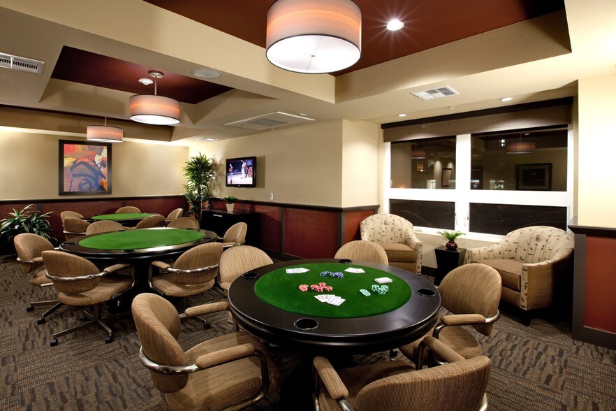 More Photos Of 421 W Broadway, Long Beach Multifamily For Sale