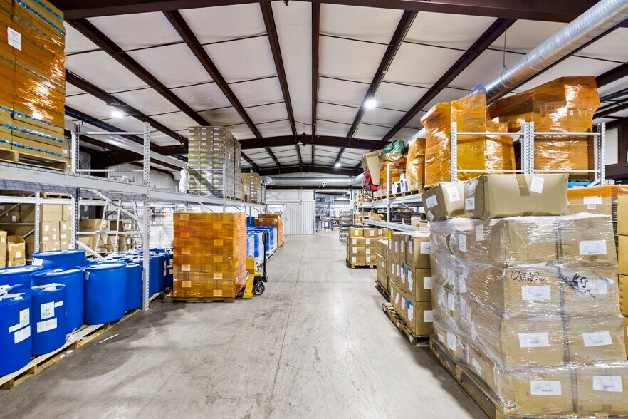 More Photos Of 110 Commercial Blvd, Flat Rock Manufacturing For Sale