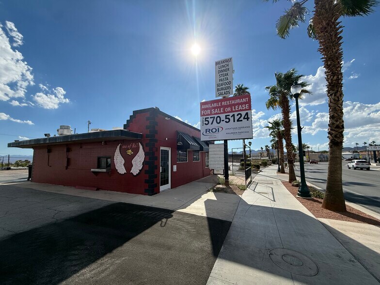 Primary Photo Of 825 Nevada Hwy, Boulder City Fast Food For Sale