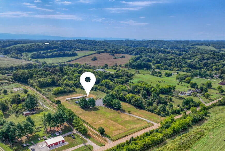 More Photos Of 10769 W Lee Hwy, Loudon Loft Creative Space For Sale