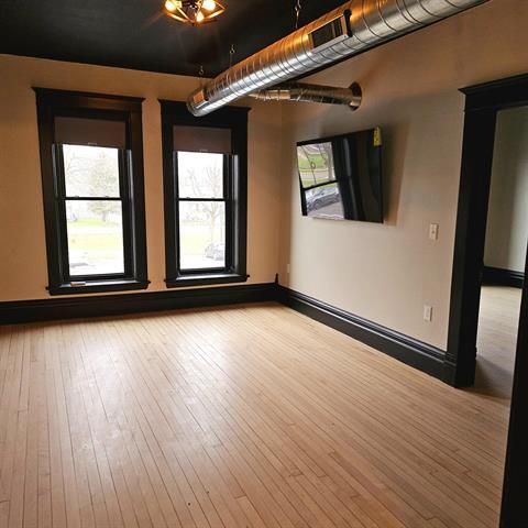 More Photos Of 220 Merchant Row, Milton Office Residential For Sale