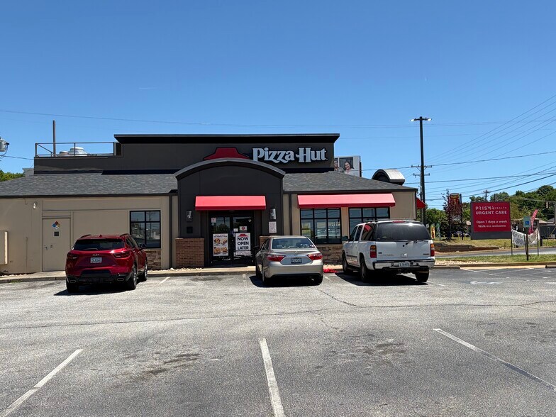 More Photos Of 111 State Park Rd, Greenville Fast Food For Sale