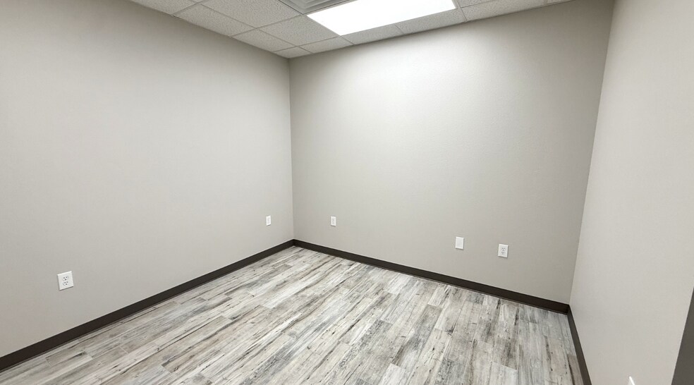 More Photos Of 3001 County 1279 rd, Midland Warehouse For Lease