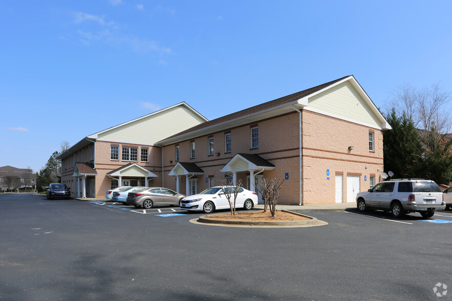 Primary Photo Of 145-155 N Park Trl, Stockbridge Medical For Lease