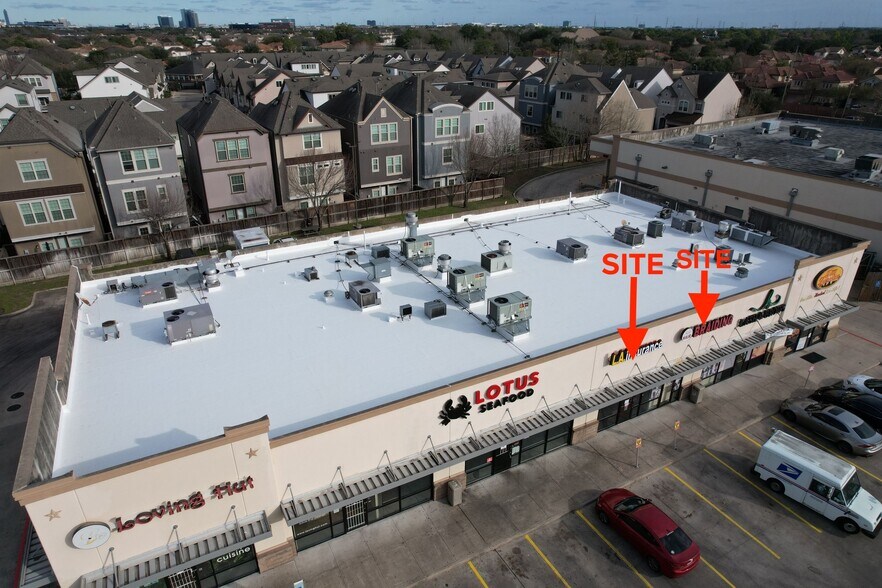 More Photos Of 2825 S Kirkwood Rd, Houston Freestanding For Lease