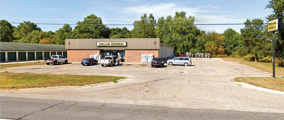 Primary Photo Of 395 E South Ave, Hesperia General Retail For Sale