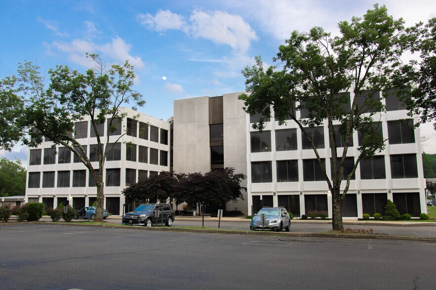 More Photos Of 2600 Philmont Ave, Huntingdon Valley Medical For Lease