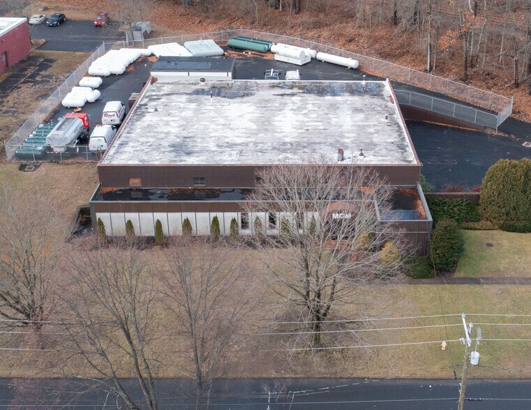More Photos Of 66 Beaver Brook Rd, Danbury Manufacturing For Lease