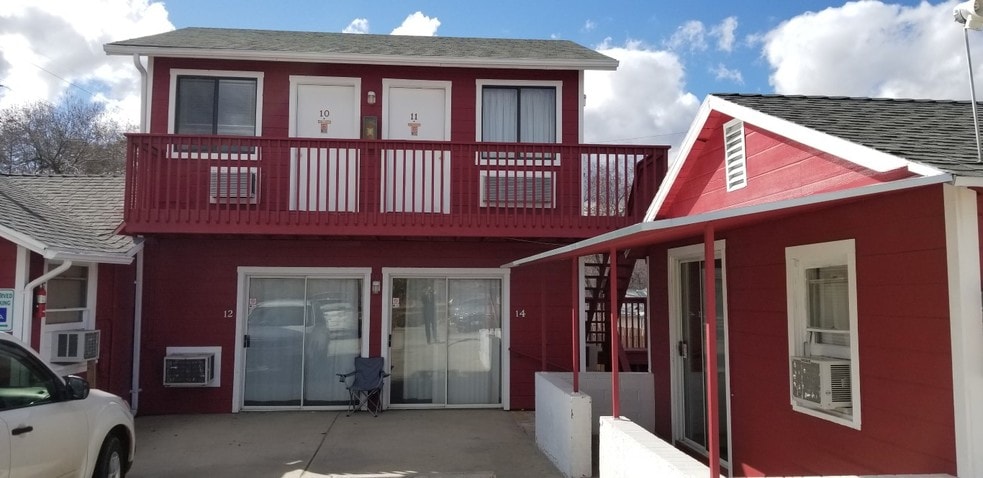 More Photos Of 500 Copper Basin Rd, Prescott Hotel For Sale