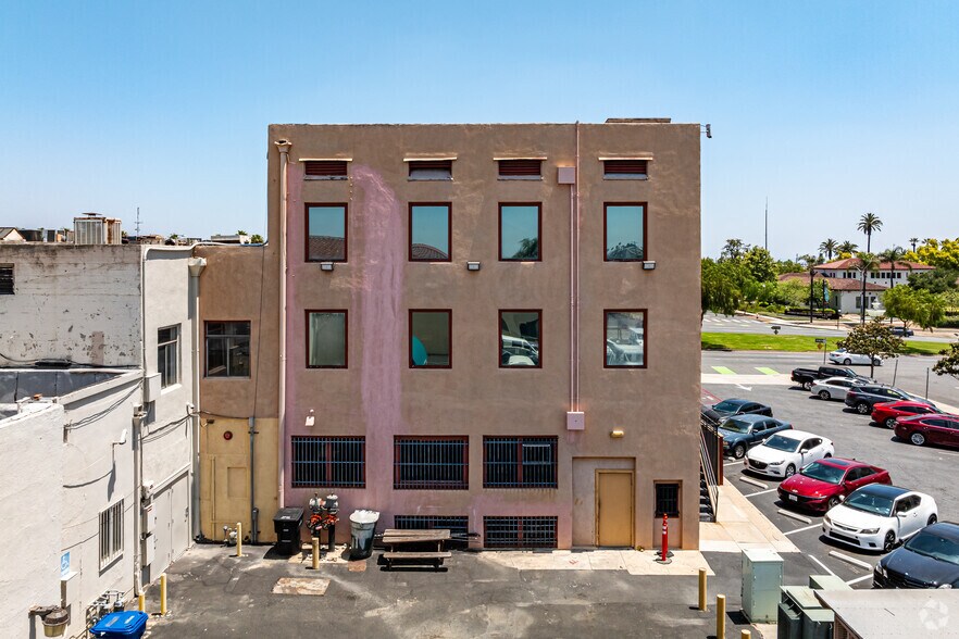 More Photos Of 112 S Euclid Ave, Ontario Office For Lease
