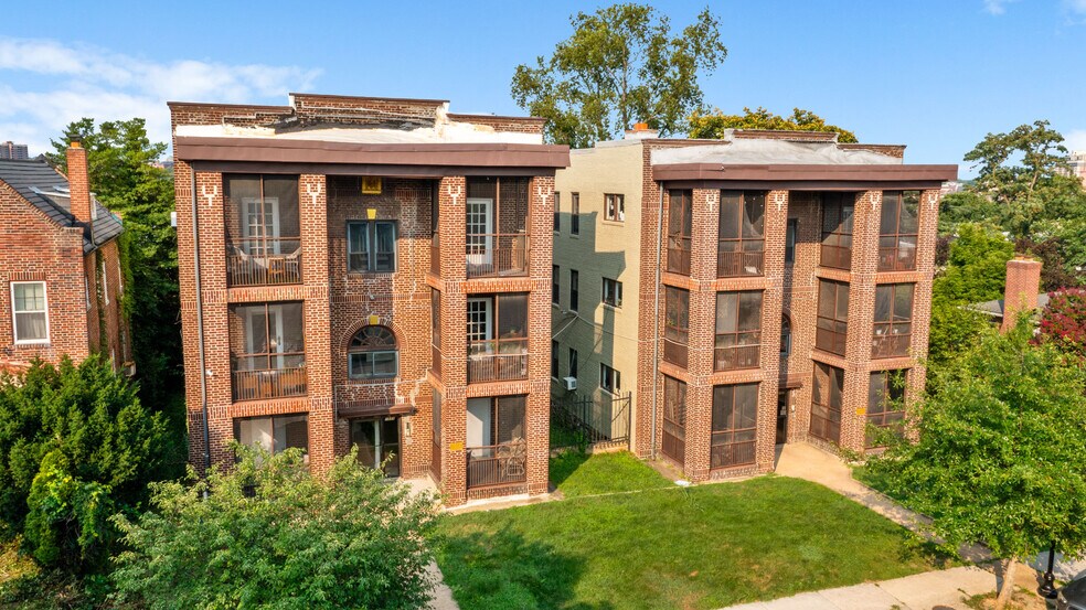 Primary Photo Of 2107-2111 Park Ave, Baltimore Apartments For Sale