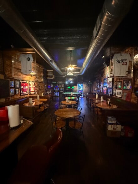More Photos Of 111 E Main St, Flushing Bar For Sale