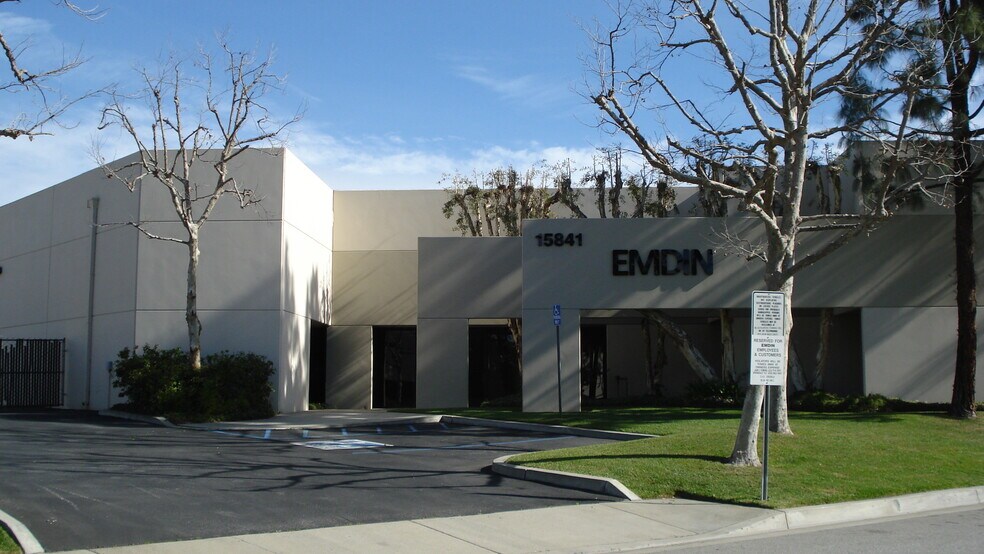 More Photos Of 15841 Business Center Dr, Irwindale Warehouse For Sale