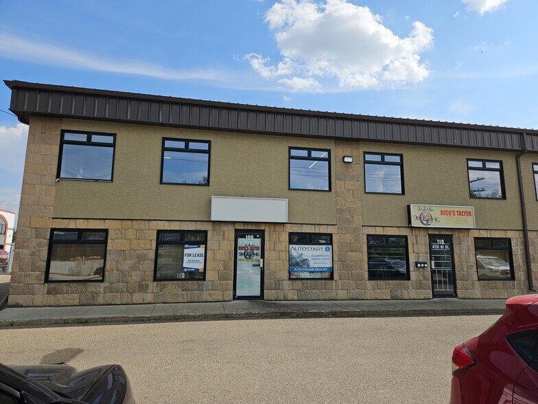 More Photos Of 4731 61 St, Red Deer Service For Lease