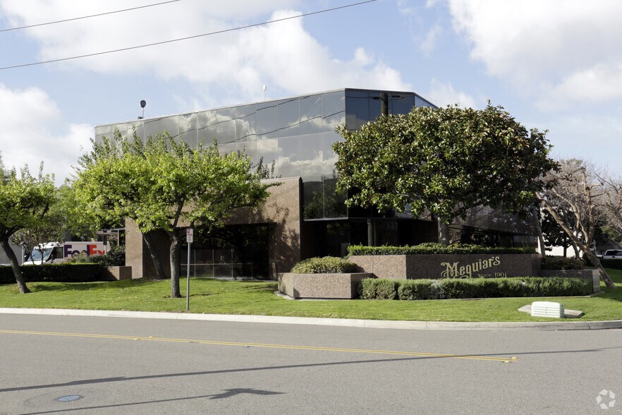 More Photos Of 17991 Mitchell S, Irvine Office For Sale