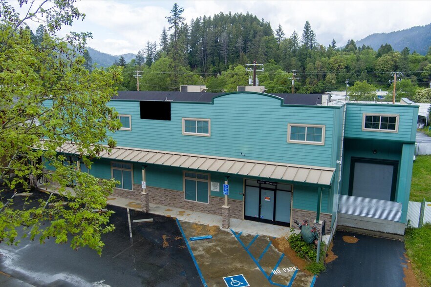 More Photos Of 39057 State Highway 299, Willow Creek Warehouse For Sale