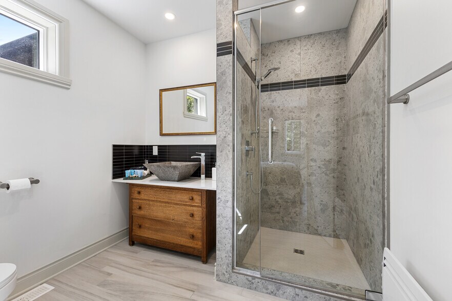 More Photos Of 57 Rue Allan, Brownsburg-chatham Apartments For Sale