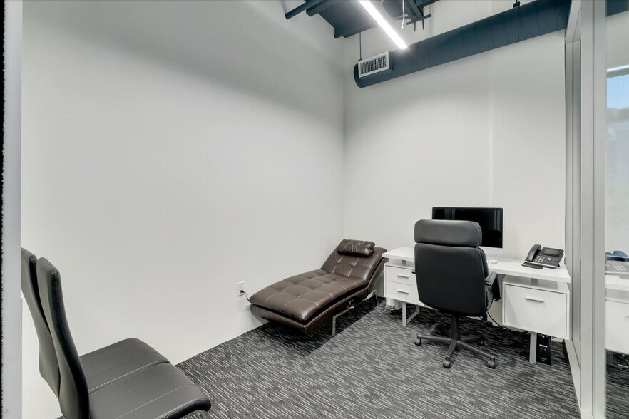 More Photos Of 28502 Constellation Rd, Valencia Warehouse For Sale