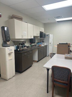 More Photos Of 2220 Polymer Dr, Chattanooga Warehouse For Lease